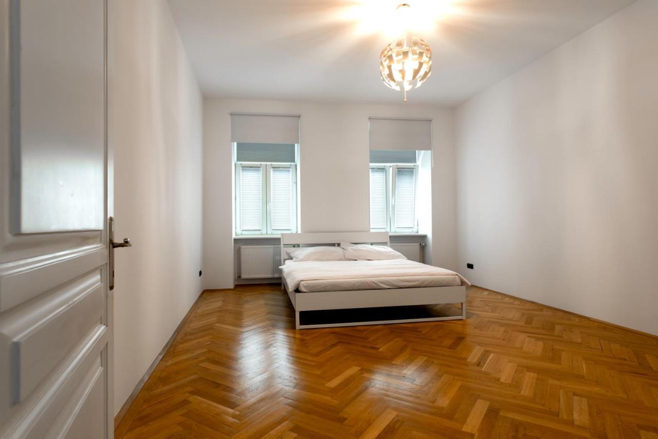 3-bedroom In Apartamento *